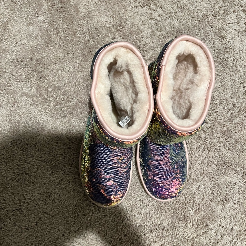 Uggs size 7